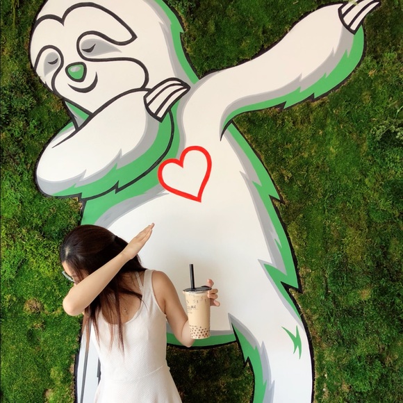 Meet your Posher, Diane - Picture 1 of 1